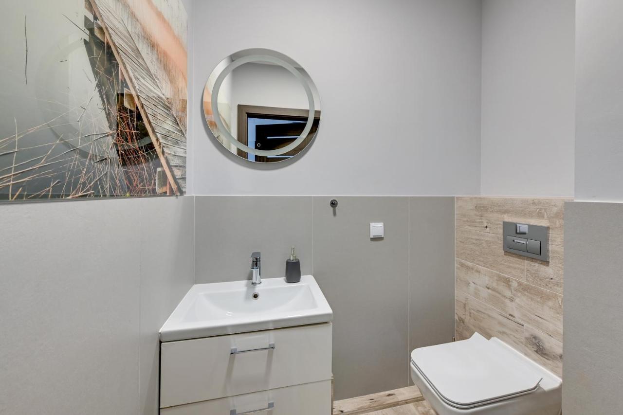 גדנסק Grand Apartments - Luxury Apartment On The 11Th Floor With A View Of The Old Town מראה חיצוני תמונה