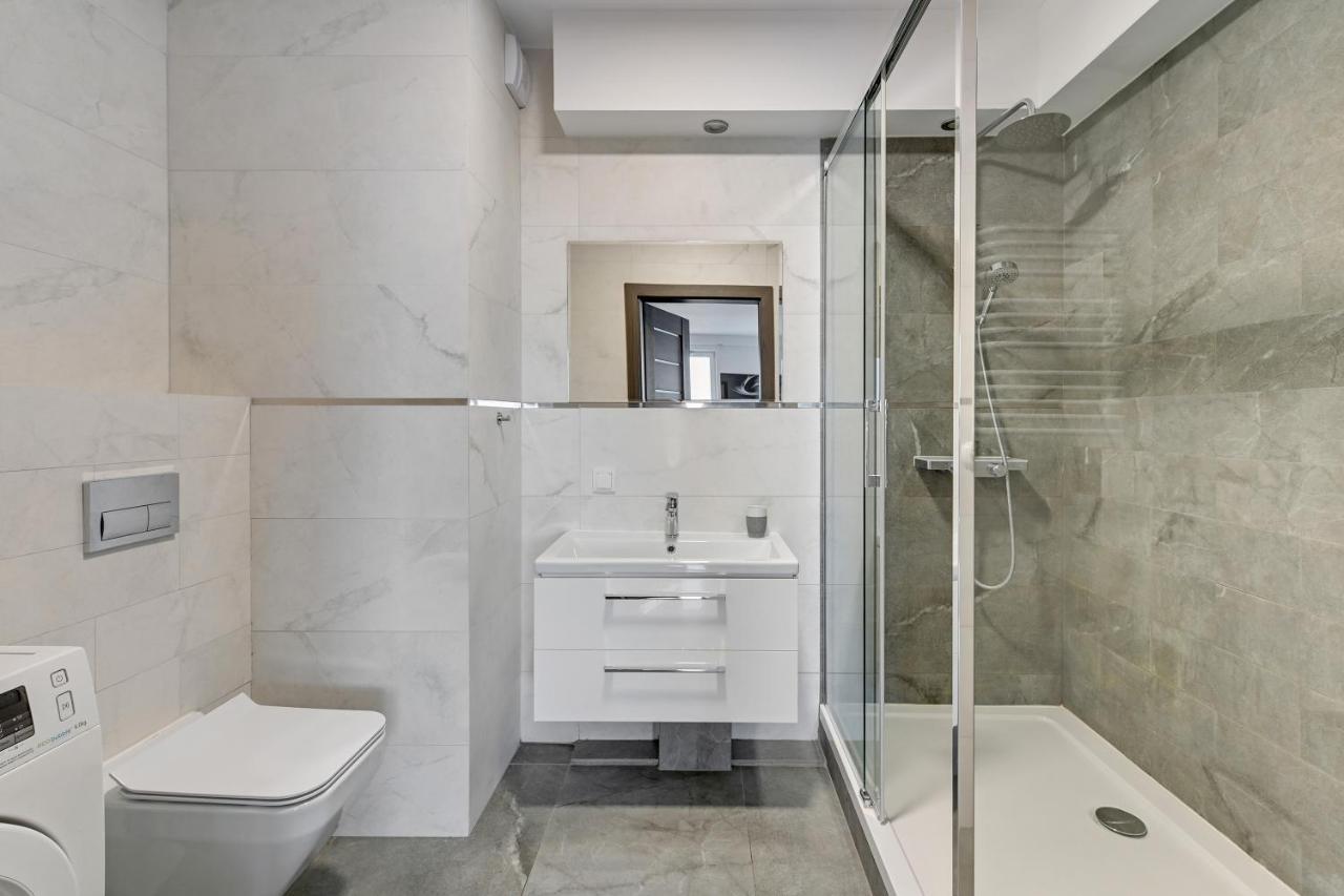 גדנסק Grand Apartments - Luxury Apartment On The 11Th Floor With A View Of The Old Town מראה חיצוני תמונה
